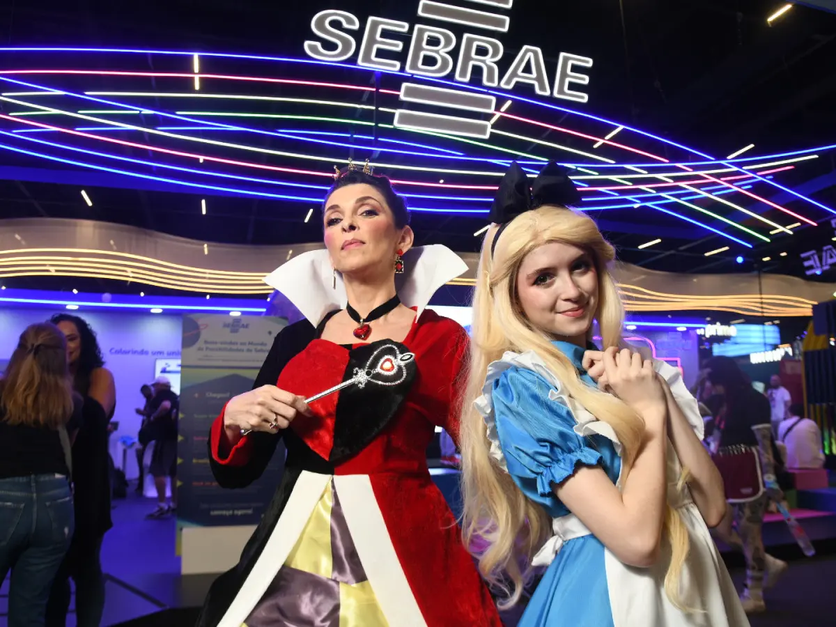 Sebrae aproxima jovens do empreendedorismo com estande na CCXP