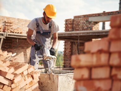 Reforma Casa Brasil e 13º salário elevam a expectativa no varejo de construção
