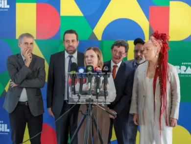 Governo reforça apoio ao fim da escala 6x1 em nova manifestação oficial