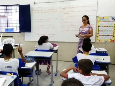 Isenção do IR faz disparar número de professores isentos em Santa Catarina
