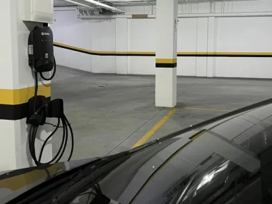 CBMSC lança consulta pública sobre normas de recarga de veículos elétricos em imóveis