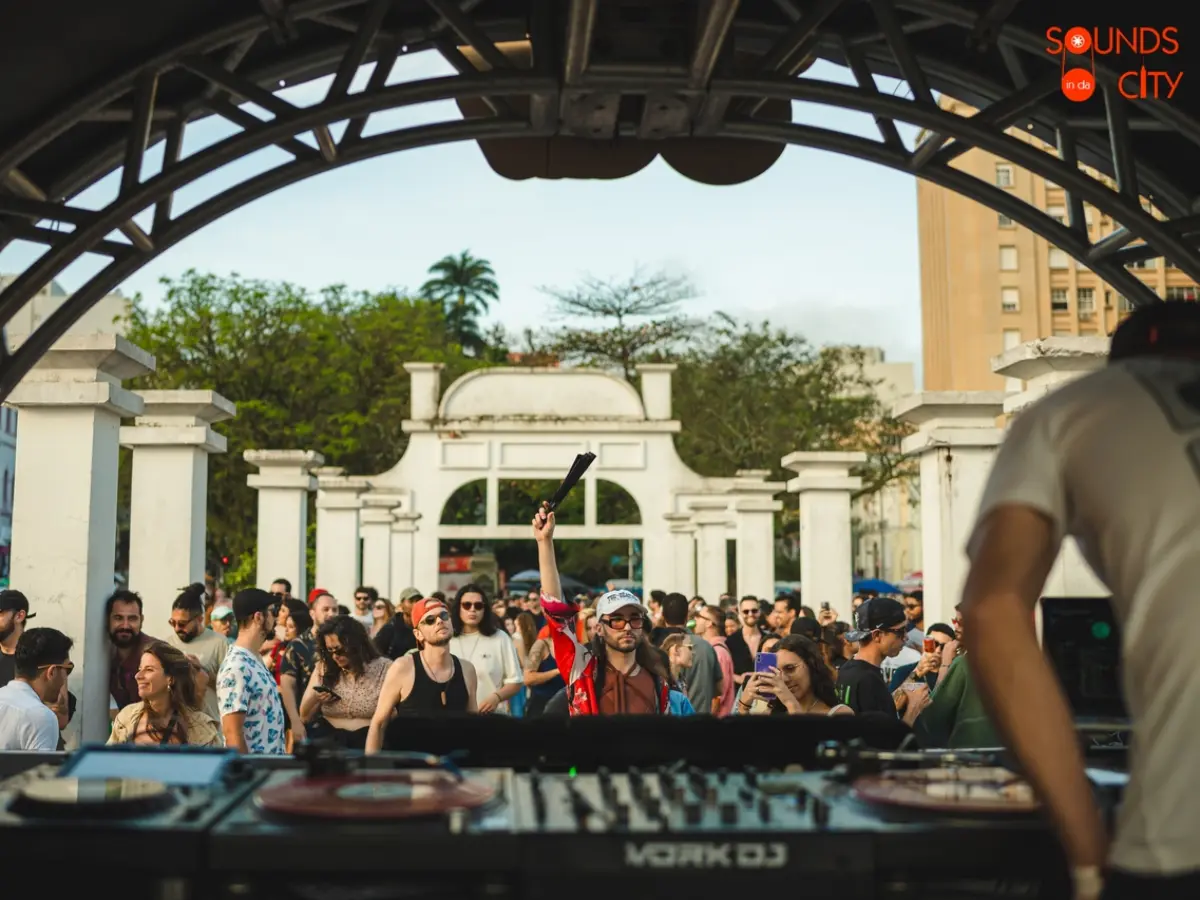 Última edição do Sounds in da City de 2025 será neste domingo, 14 de dezembro, no Miramar