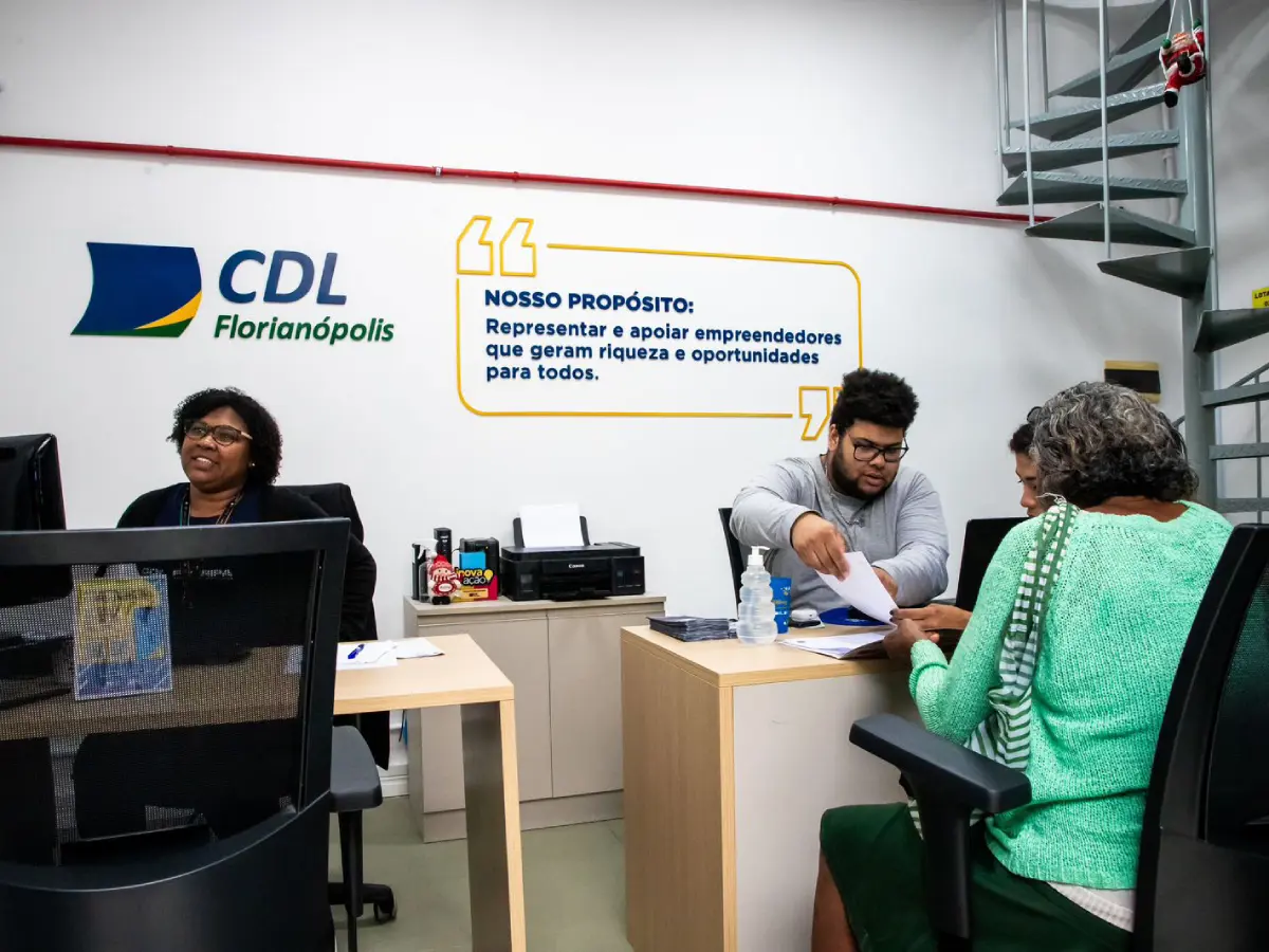 Micro e Pequenos Empreendedores de Florianópolis enfrentam reajustes e prazos em janeiro de 2026