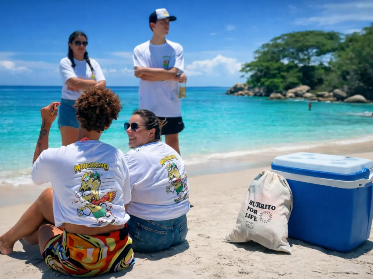 Verão em Florianópolis ganha ações na praia e sorteio para conhecer a Ilha do Campeche