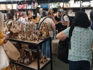 Artesãos de Santa Catarina são escolhidos pela Sicos para feiras nacionais