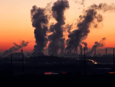 Saída da Convenção do Clima é gol contra para os EUA, diz Stiell