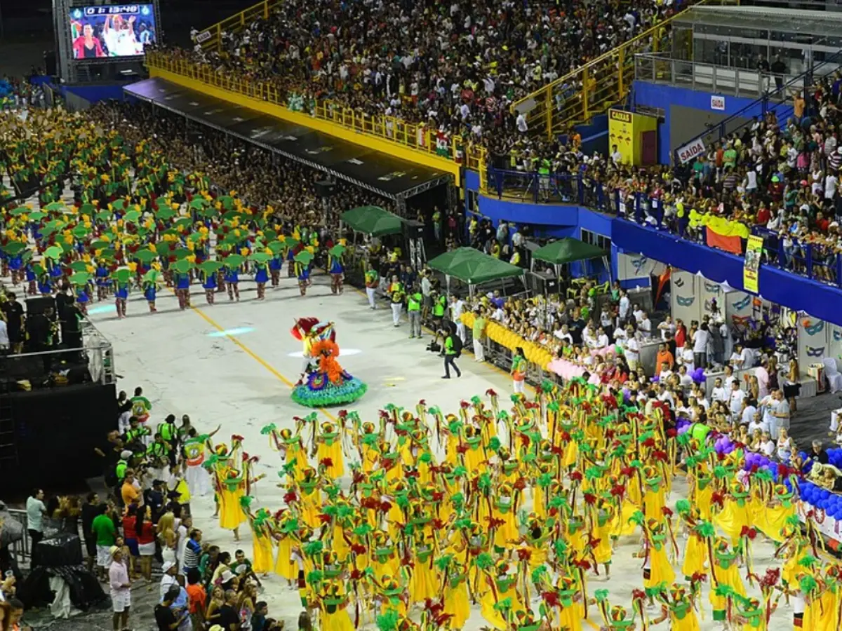 Confira a programação do Desfile das Escolas de Samba 2026, em Florianópolis.