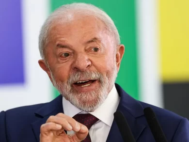 Lula anuncia isenção de visto a cidadãos chineses e reforça relação bilateral