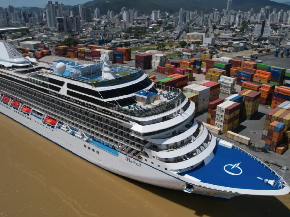 Itajaí se consolida como porta de entrada do Brasil para transatlânticos vindos do Pacífico