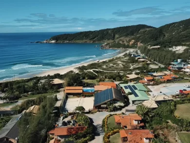 Praia do Rosa em Imbituba se consolida como um destino completo