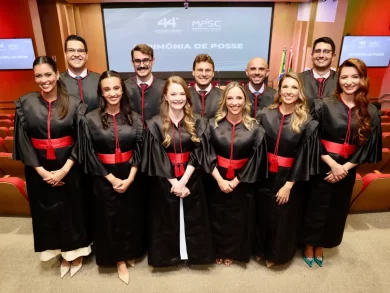 Onze novos Promotores de Justiça tomam posse e reforçam atuação em SC
