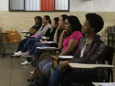 Rede de Cursinhos Populares mantém inscrições abertas até o fim de fevereiro