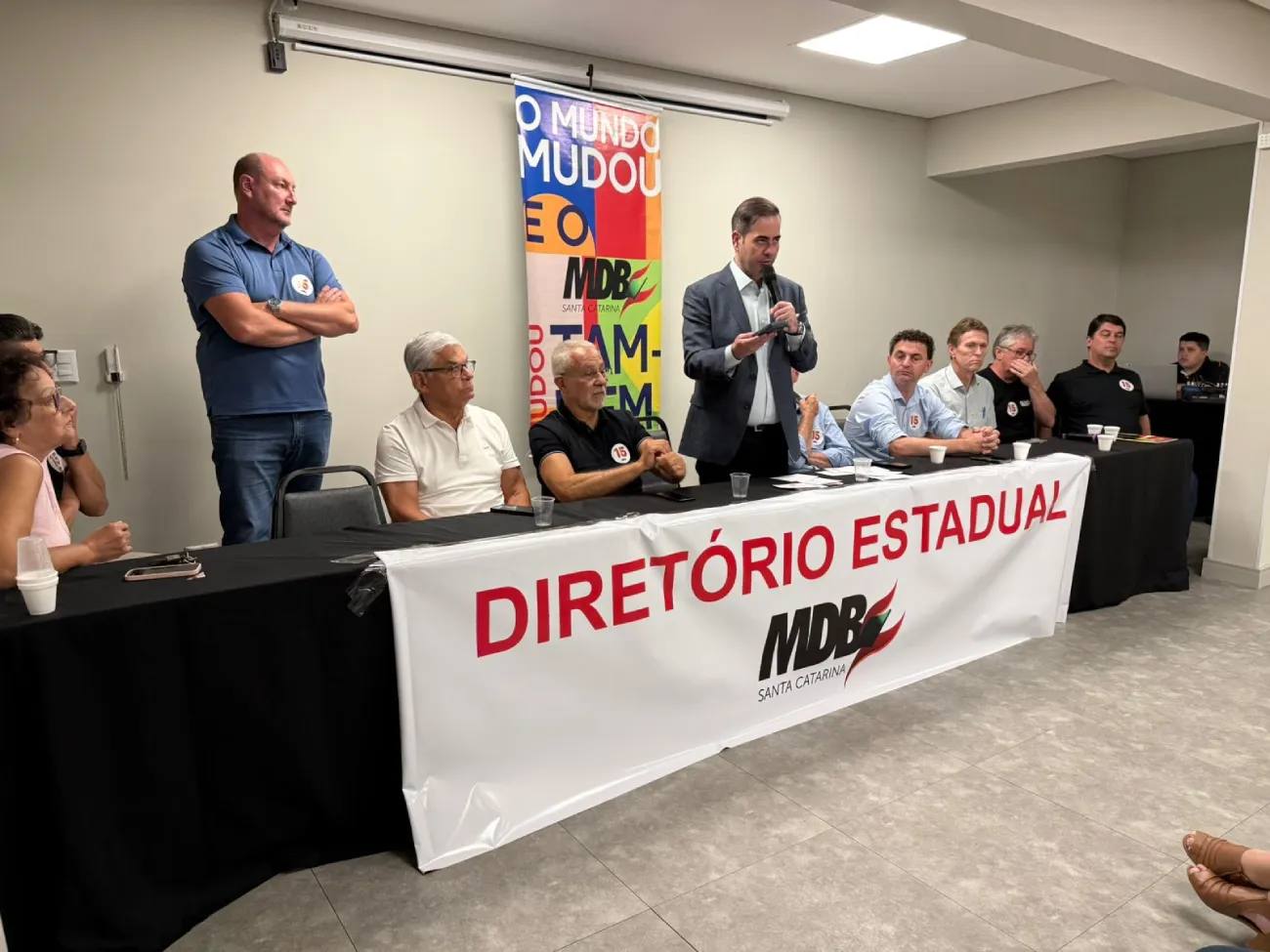 MDB rompe com governo Jorginho Mello e anuncia projeto próprio para 2026