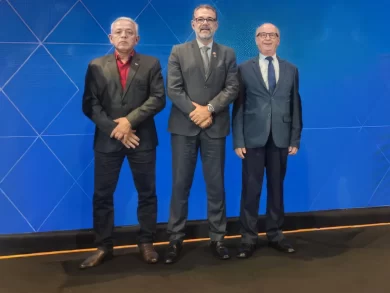 Sirecom Grande Florianópolis empossa diretoria e inicia novo ciclo