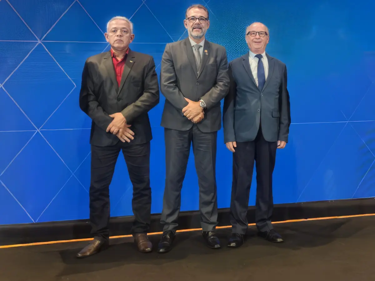 Sirecom Grande Florianópolis empossa diretoria e inicia novo ciclo