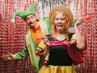 Circo e cultura pop dominam o estilo do Carnaval de Rua de Florianópolis