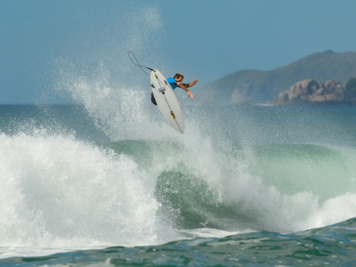 LayBack Pro Costao Floripa define vagas ao Challenger Series