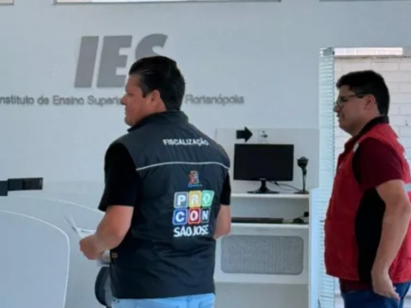 Procon de São José multa faculdade após suspensão de aulas