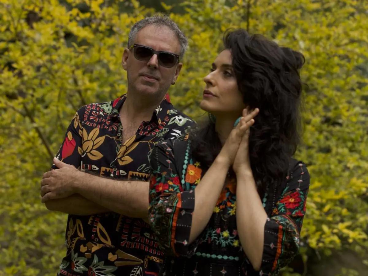 Duo que mistura jazz, fado e música brasileira toca no Espaço Laranja dia 12 de março