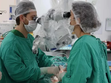 Cirurgia inédita para tratamento da epilepsia é realizada no Hospital Unimed Chapecó