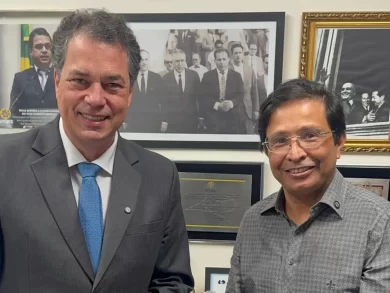 Deputado Minotto filia ex-prefeito de Imbituba no PDT