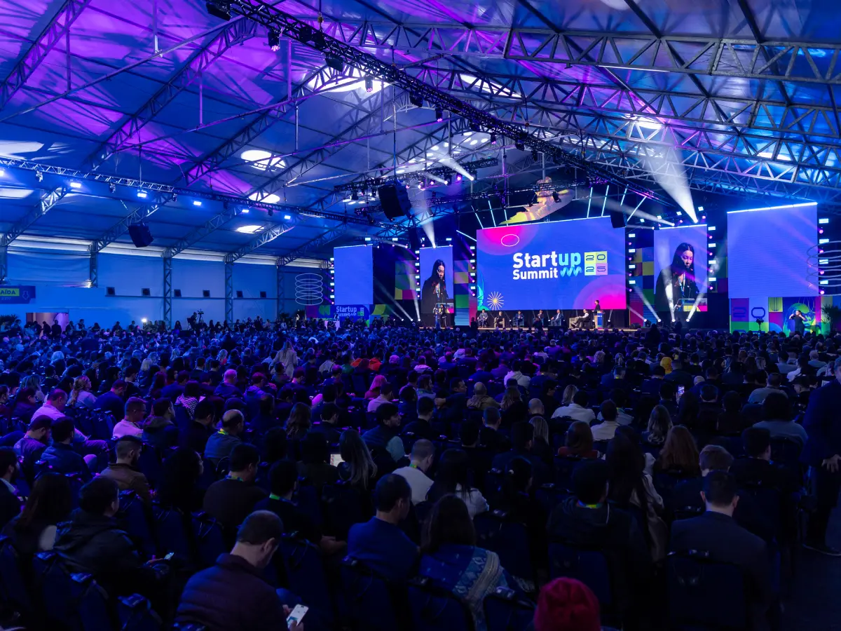 Startup Summit 2026 amplia internacionalização e transforma Florianópolis em ponto de encontro global do ecossistema