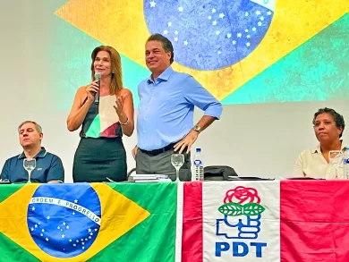 Ângela Albino ingressa no PDT em evento com pré-candidatos em Santa Catarina