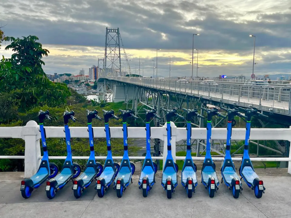 Patinetes elétricos e bicicletas somam 342 mil viagens em Florianópolis