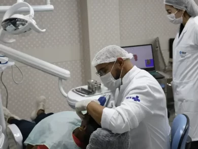 SUS passa a oferecer reconstrução dentária a mulheres vítimas de violência