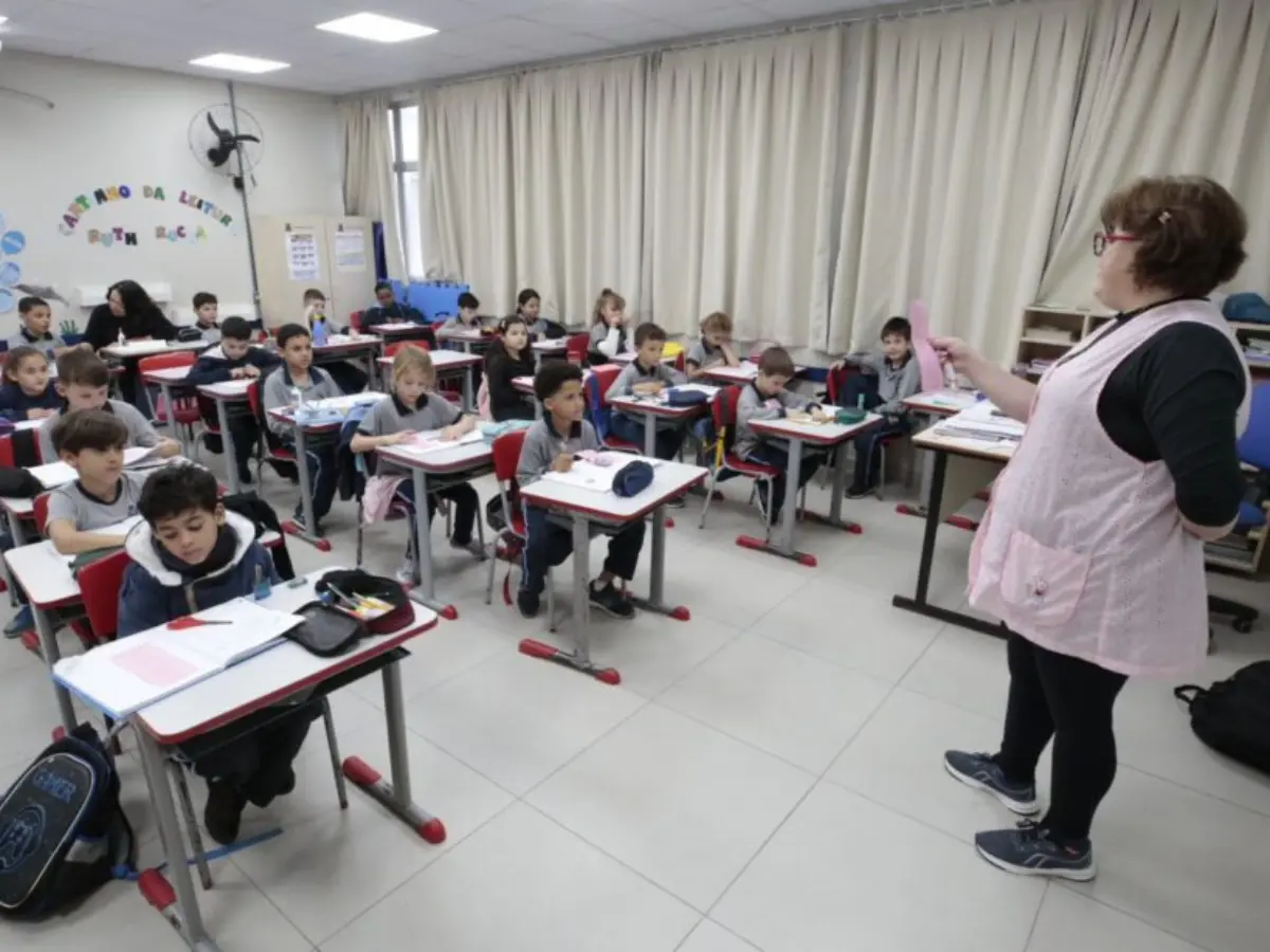 Concurso Público da Educação em Joinville oferece 523 vagas