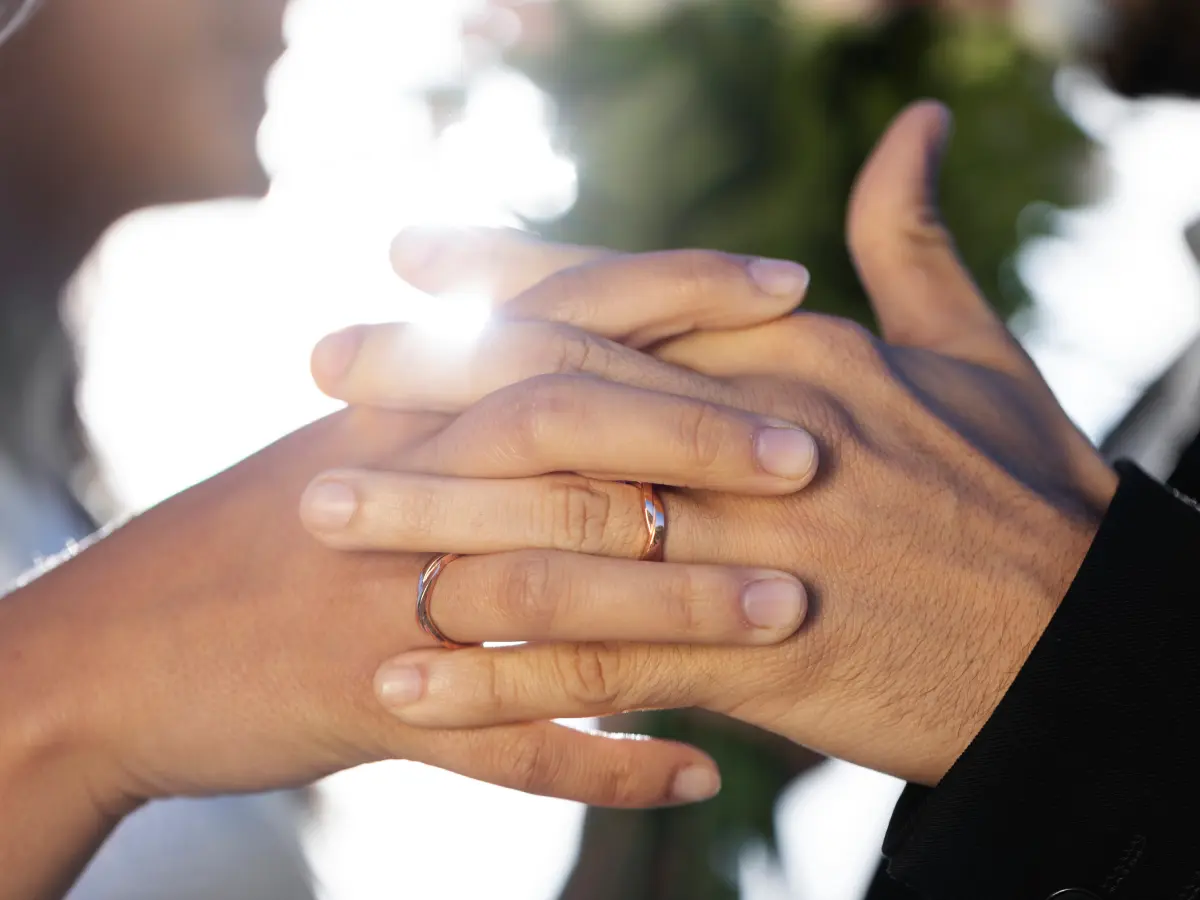 Casamento comunitário reúne 18 casais e celebra cidadania e inclusão social em Florianópolis