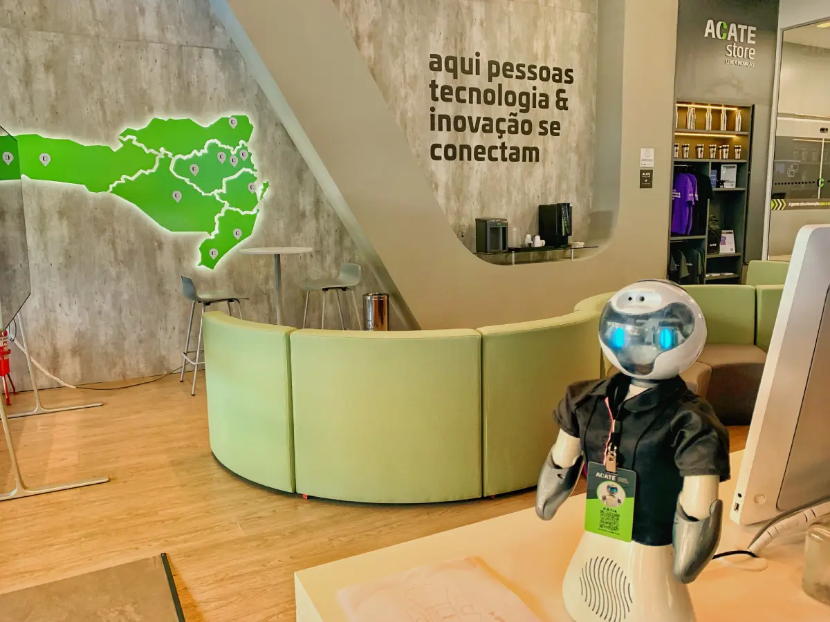 Florianópolis, Blumenau, Itajaí e Chapecó registram saltos expressivos na arrecadação de ISS em tecnologia entre 2019 e 2024