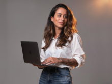 Nathália Carvalho lança sistema de marketing médico