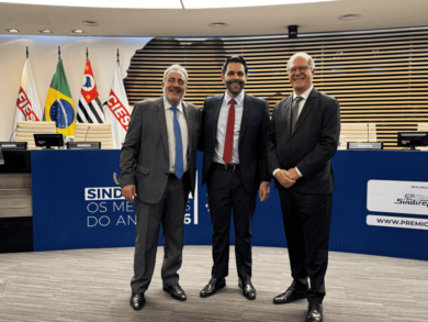 Diogo Ferraz participa do Prêmio Sindirepa-SP