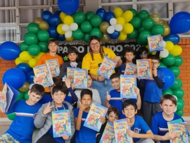 Copa do Mundo FIFA 2026 inspira projeto interdisciplinar e incentiva leitura em escola de Florianópolis