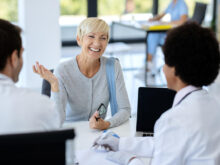Menopausa expõe desafios no cuidado íntimo feminino