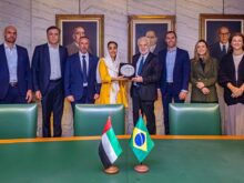 FGV e universidade dos Emirados firmam acordo de cooperação