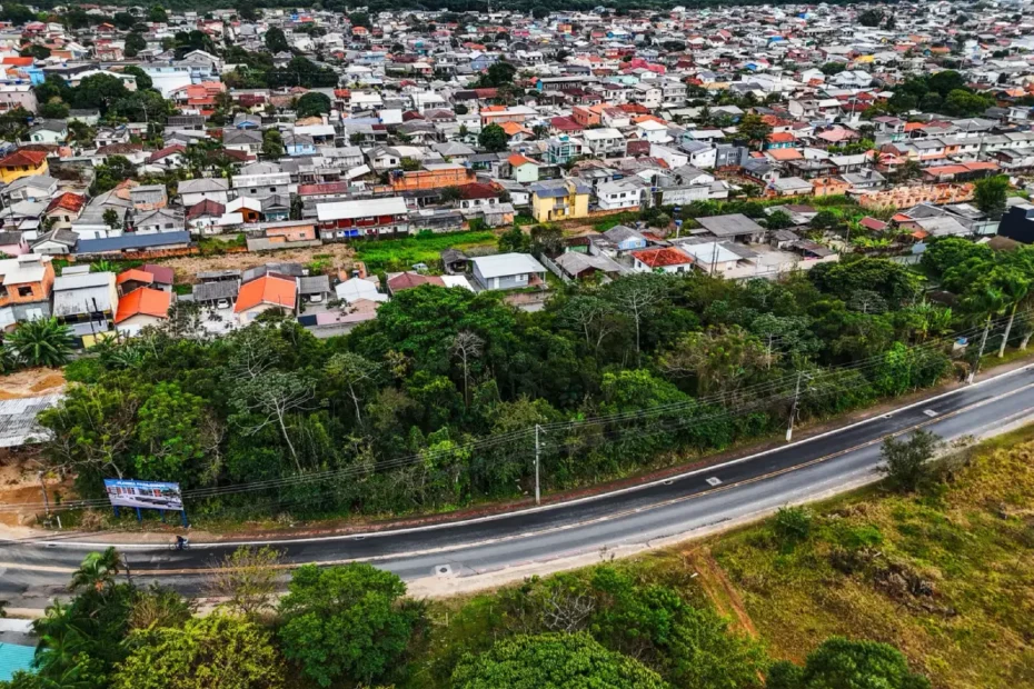 Novo conjunto habitacional da Tapera inicia obras e vai atender 103 famílias em Florianópolis