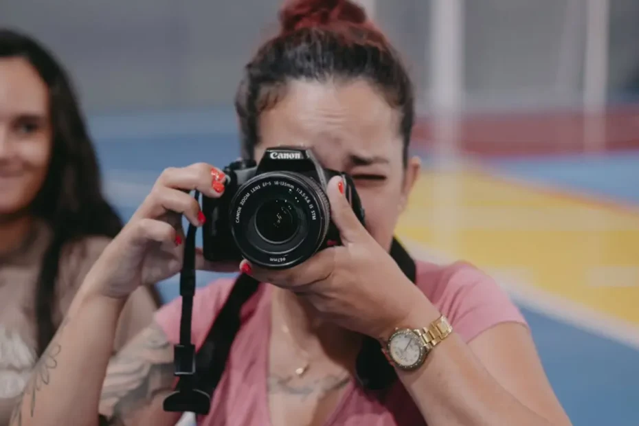 Curso gratuito de audiovisual para mulheres recebe inscrições em São José