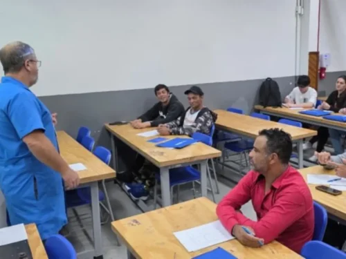 Cursos do Oportuniza Chapecó ampliam qualificação gratuita e acesso ao mercado de trabalho
