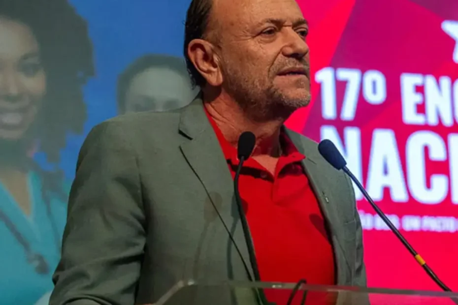 Convenções partidárias em Santa Catarina reúnem Edinho Silva e oficializam chapa do Campo Democrático