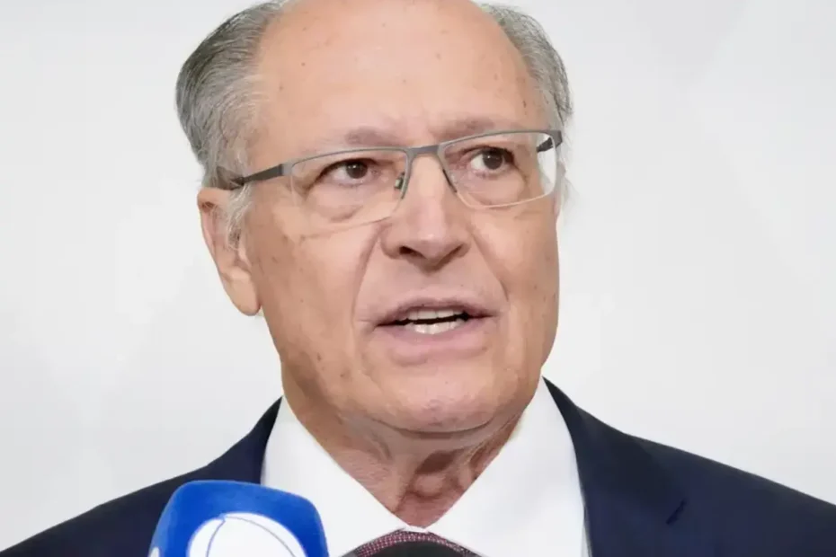 PSB oficializa candidatura de Alckmin à Vice-Presidência e confirma chapa com Lula