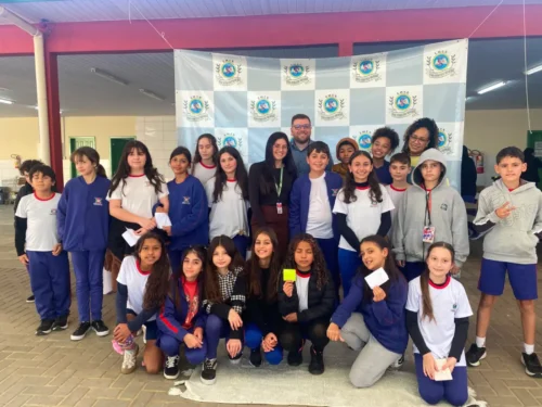 Jornalistas participam da 5ª Semana da Imprensa de Criciúma com estudantes