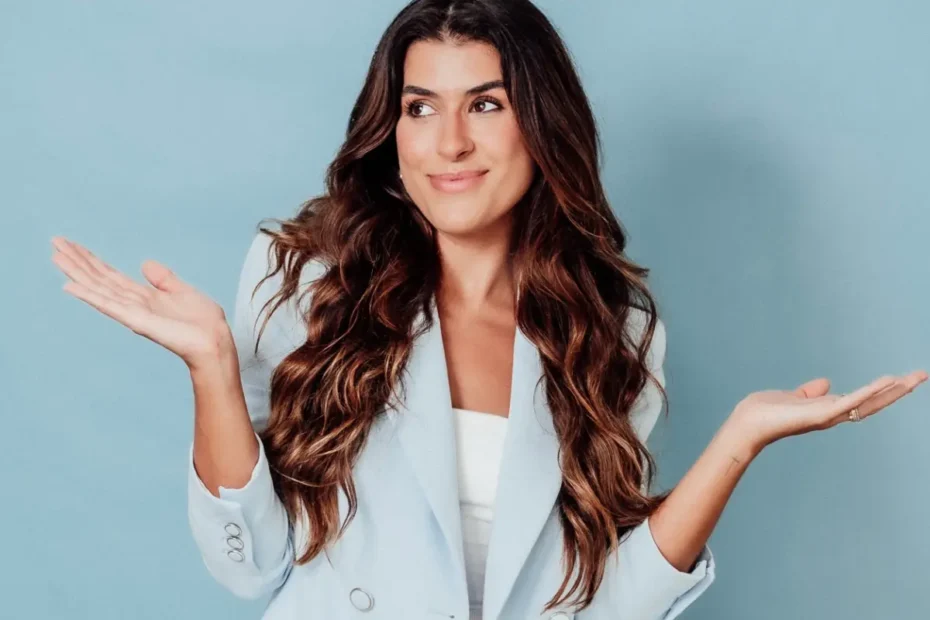 Espetáculo “Esse Show Poderia Ser um E-mail” satiriza o universo corporativo com humor inteligente  