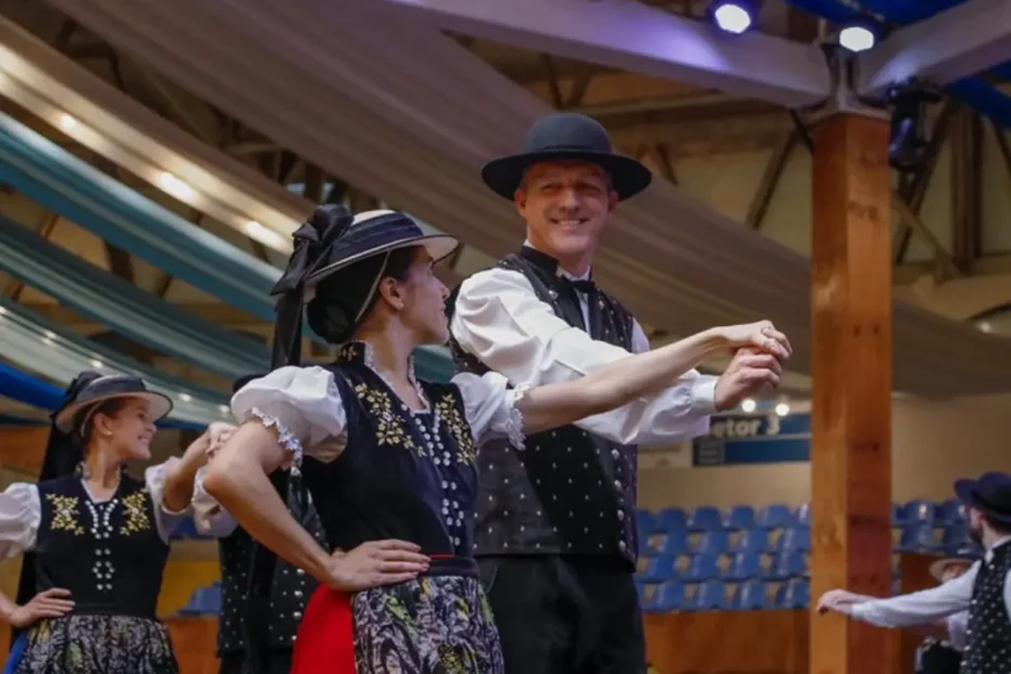 Festival de Danças Germânicas da Oktoberfest Blumenau prorroga inscrições até 18 de agosto