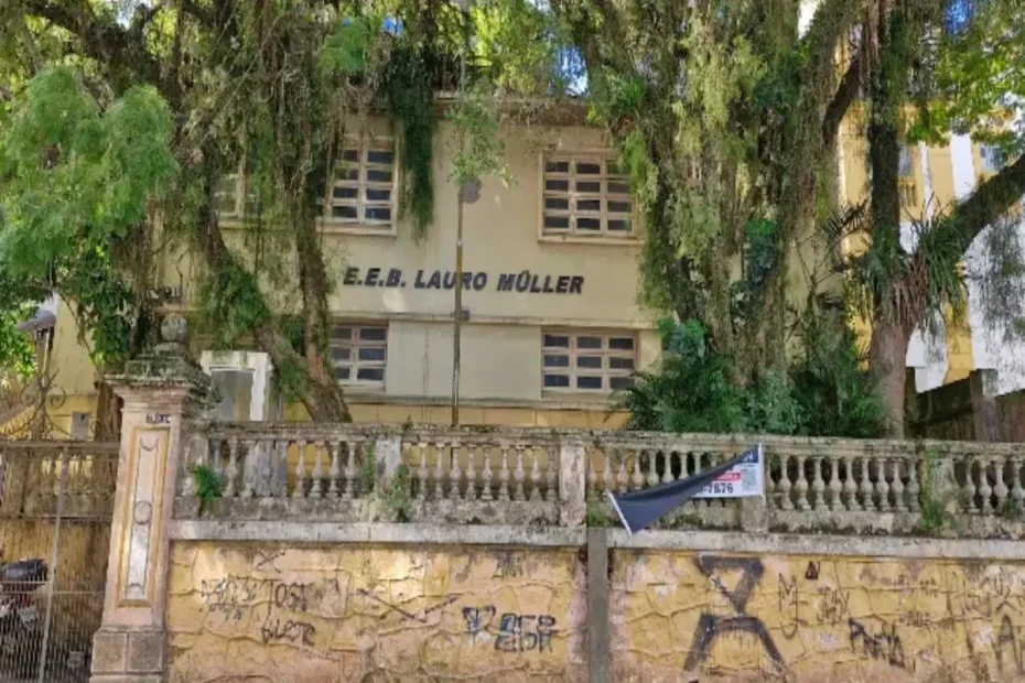 TCE/SC vai restaurar casarão histórico da antiga Escola Lauro Müller para instalar Escola de Contas e Espaço Cultural
