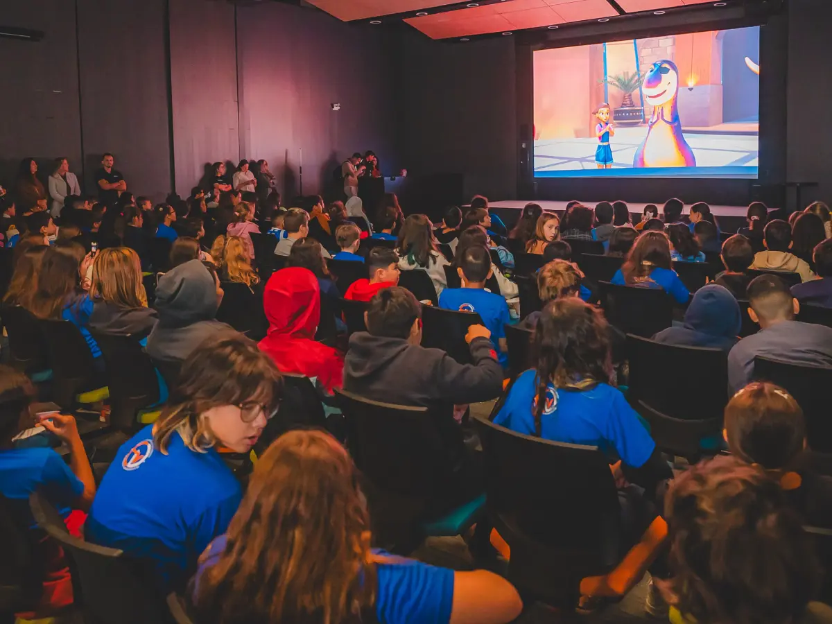 Cinema gratuito em Florianópolis apresenta a história de SC para crianças
