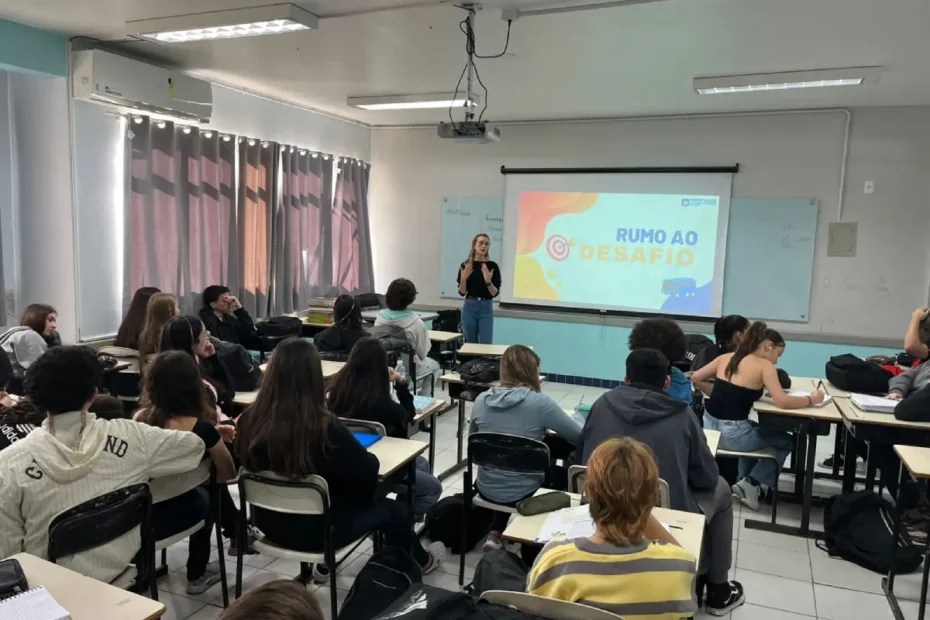 Crescimento do IDEB em Florianópolis leva capital ao topo entre as capitais brasileiras