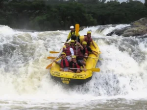 Encontro regional gratuito sobre turismo de aventura e natureza reúne profissionais em Santo Amaro