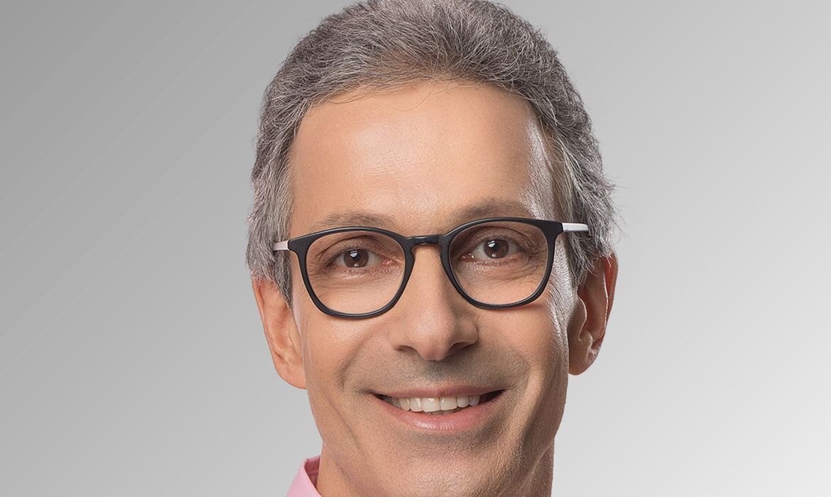 romeu zema divulgacao novo